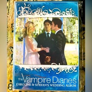 The Vampire Diaries: Caroline and Stefan’s Wedding Album 👰🏼‍♀️🤵🏼